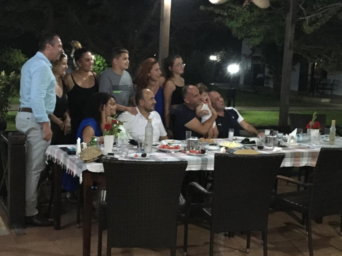 Villa Lembos Hotel Karpaz Rizokarpaso Екстериор снимка